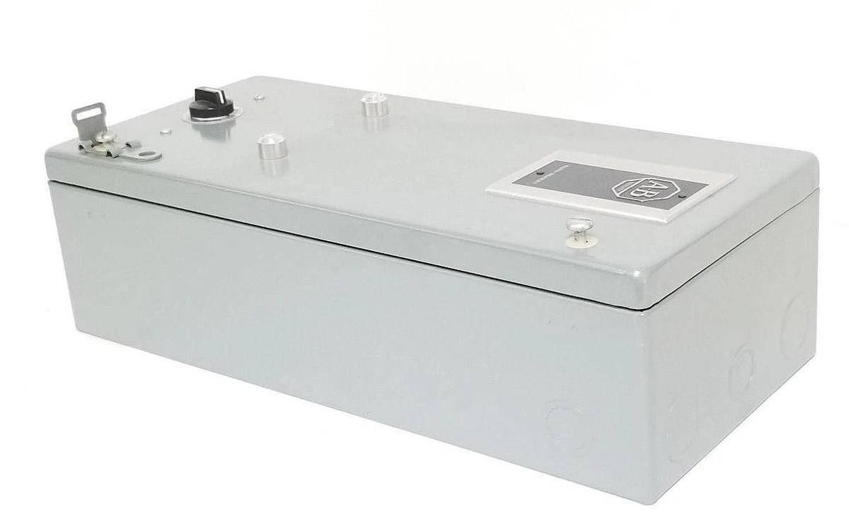 NIB ALLEN BRADLEY 709-AAB433 STARTER SER. L 709-A0D103 , 70A86 120V, 60HZ