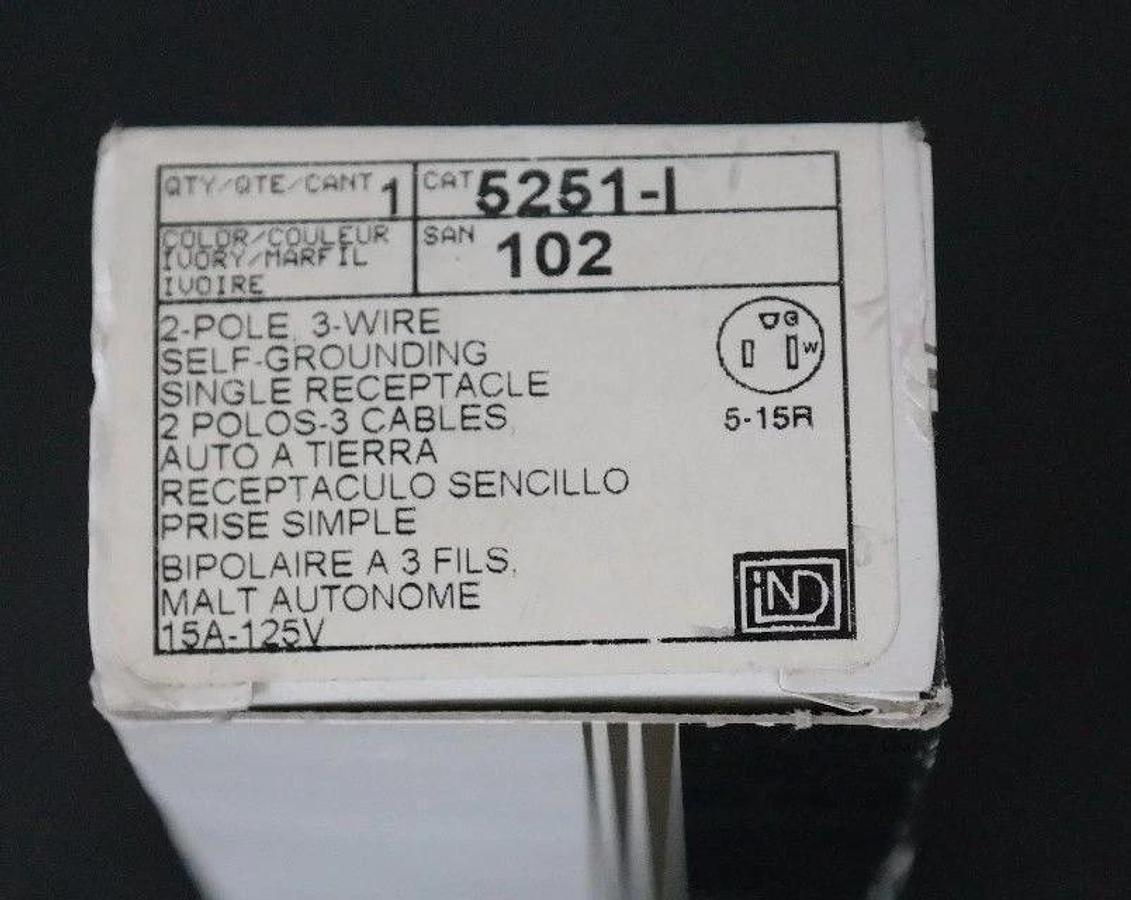 Used LOT OF 3 NIB LEVITON 5251-I RECEPTACLES 15A, 125V, 5251I