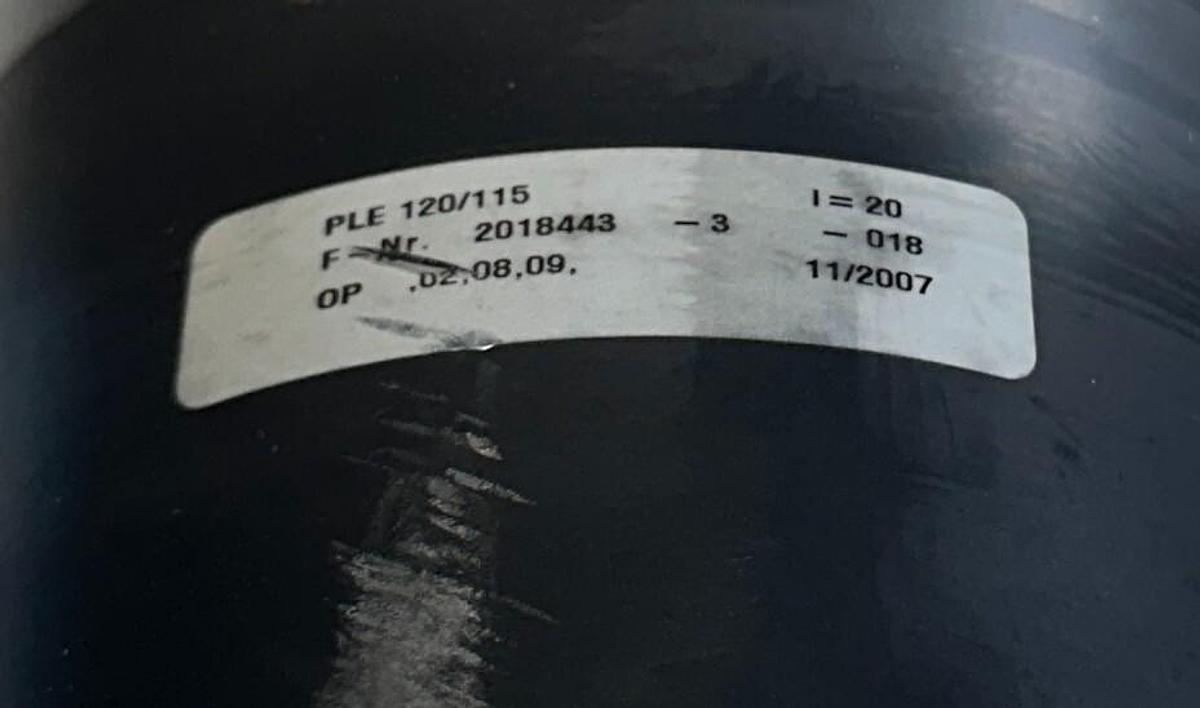 Used NEW DANAHER AKM63K-GNCNR-00 SERVO MOTOR 4.4kW 16.8Nm W/ PLE 120/115 GEARBOX NSNP