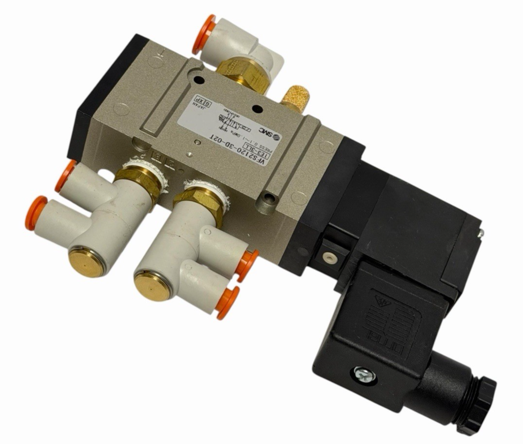 Used NEW SMC VFS2120-3D-02T SOLENOID VALVE VFS21203D02T 5-PORT 1/4 PORT SIZE