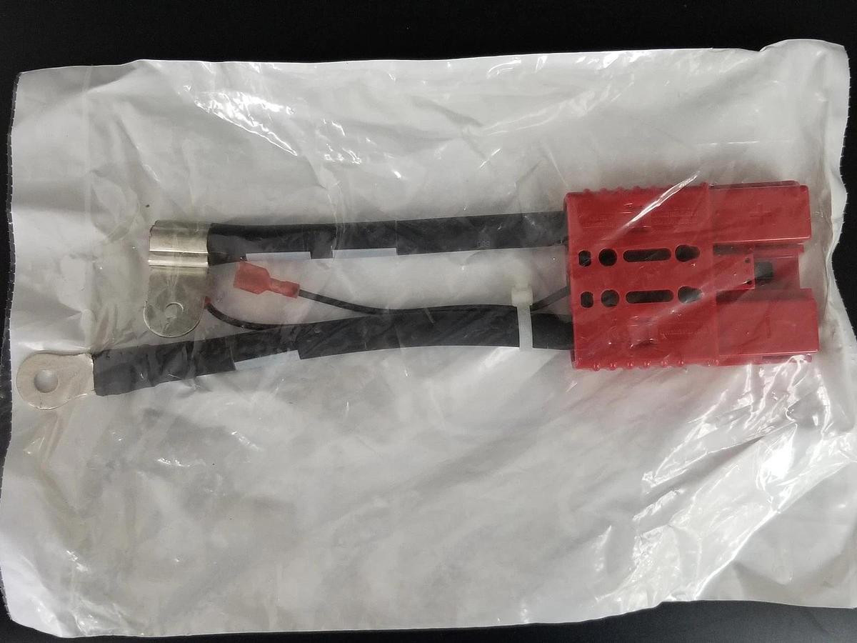 Used NEW TOTAL SOURCE BFHBU/00 CONNECTOR - BATTERY YT524148473, 524148473