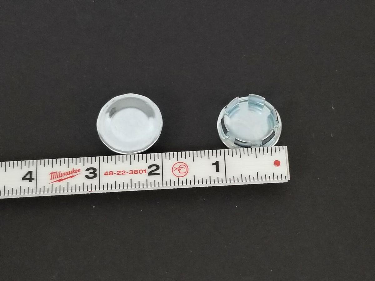 Used LOT OF 60 NEW GENERIC 15919 KNOCKOUT SEALS, 1/2"