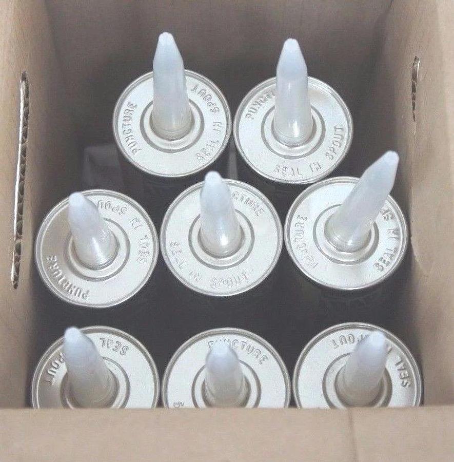 Used BOX OF 8 NEW DAP BEATS THE NAIL CONSTRUCTION ADHESIVE 25082 10.3 FL OZ 25098