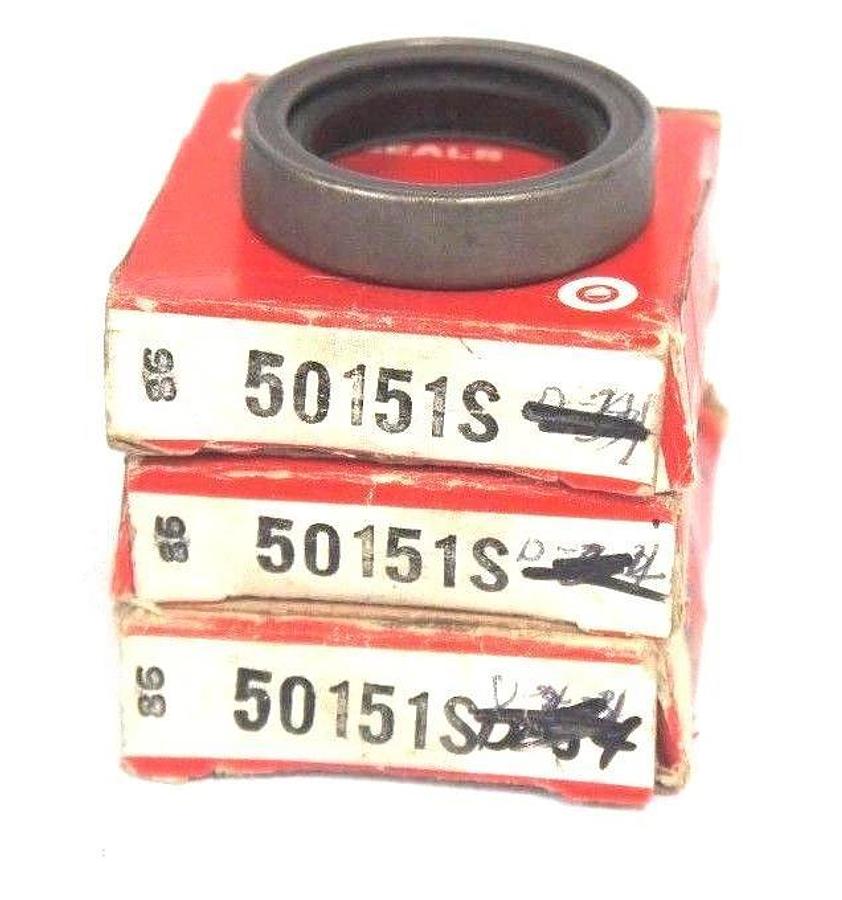 LOT OF 4 NEW NATIONAL FEDERAL MOGUL 50151S OIL SEALS 1.1250" X 1.5650" X 0.3750"