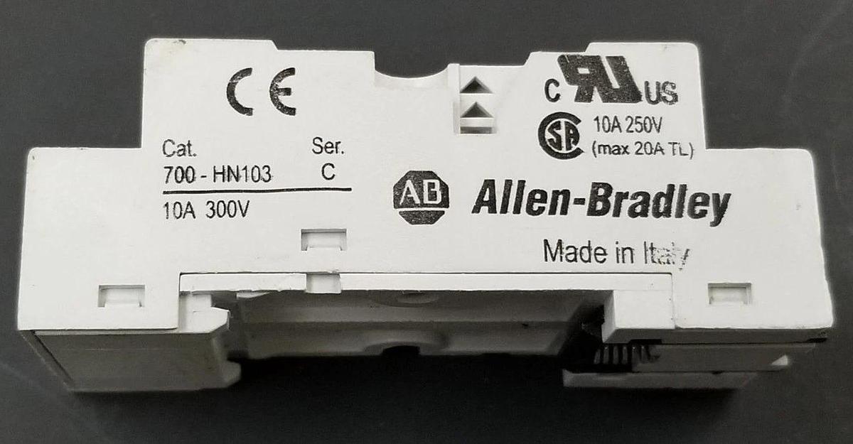 Used ALLEN BRADLEY 700-HN103 RELAY BASE SER. C, 10A, 300V, 700HN103