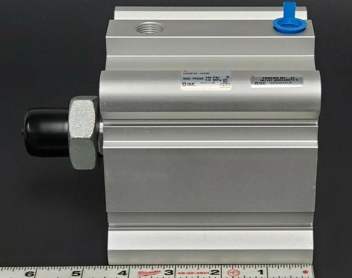 NEW SMC CDQ2B100-50DMZ COMPACT CYLINDER CDQ2B10050DMZ, 145PSI 1.0MPa