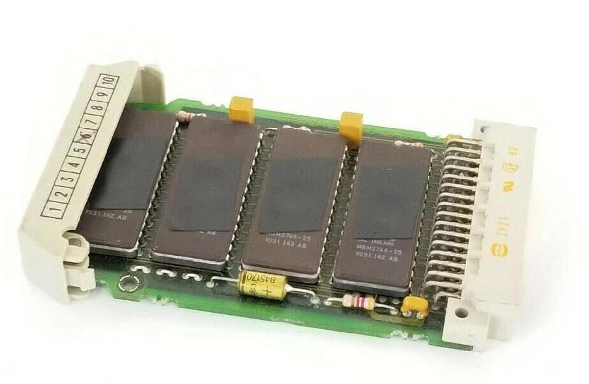 Used SIEMENS 6ES5-373-0AA41 EPROM 32KB MEMORY MODULE EWK-X30 C79040-A32-C466-08-86