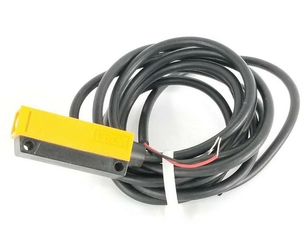 Used IFM / SUNX OBS-2-3-FPOG SENSOR OBS23FPOG, RW: 2M, U: 12-24V DC