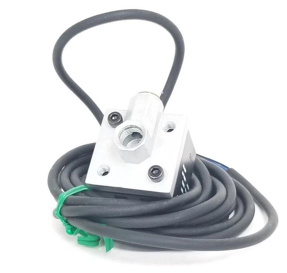 Used SUNX DP2-22 DIGITAL PRESSURE SENSORS 1MPA, 145PSI, 12-24VDC, DP222