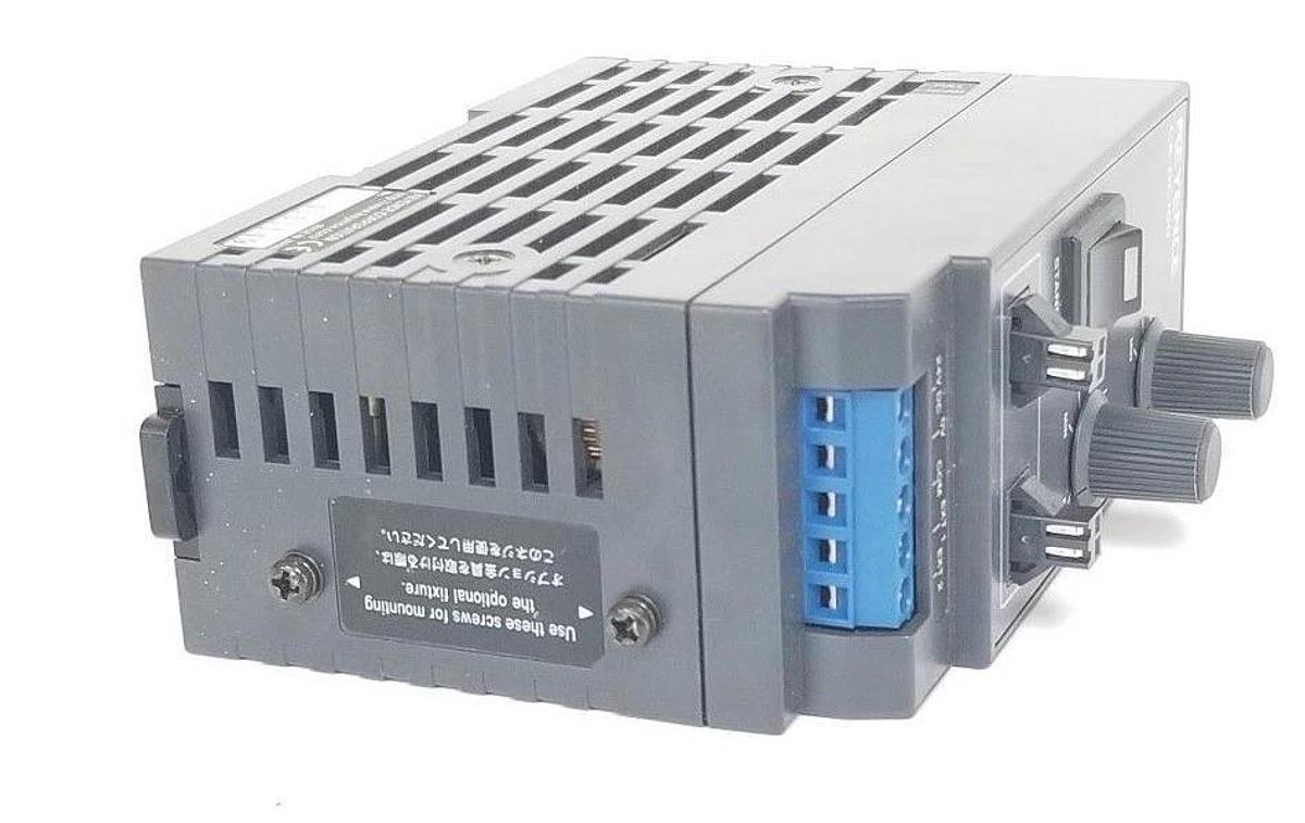 Used KEYENCE CA-DC100 LIGHT CONTROLLER 4151149, CADC100
