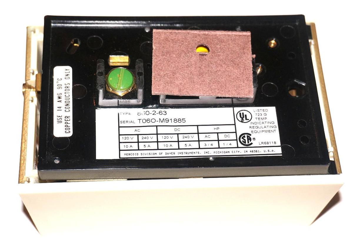 Used NEW DWYER MERCOID CONTROL 860-2-63 THERMOSTAT 860263