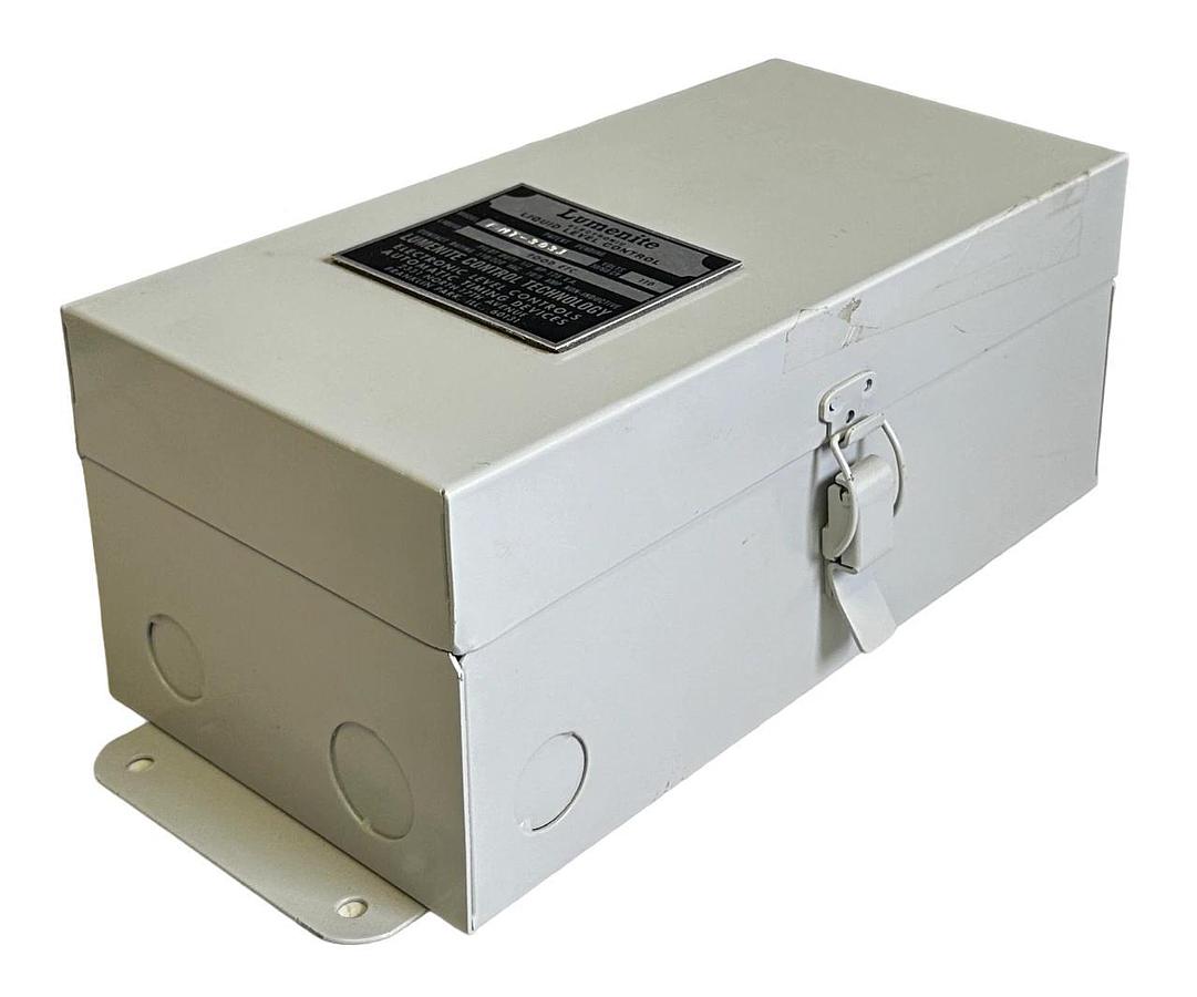 NEW LUMENITE CONTROL TECH FMT-3031 / FMT3031 FOOD-ETC LIQUID LEVEL CONTROL 110V