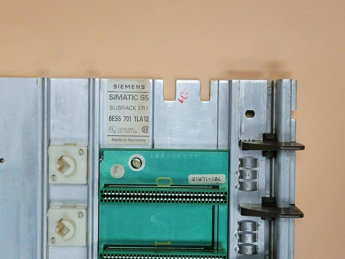 Used SIEMENS 6ES5-701-1LA12 SIMATIC S5 SUBRACK ER1, 6ES57011LA12