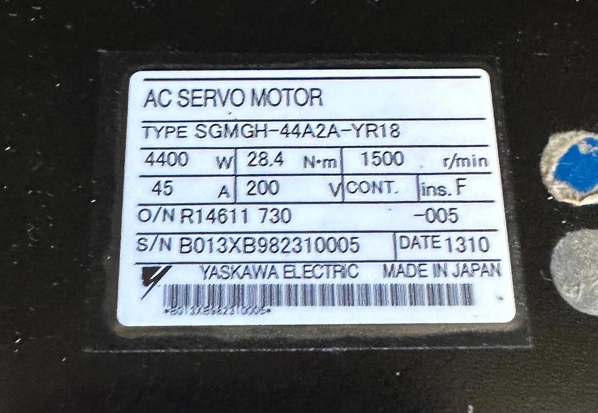 Used YASKAWA ELECTRIC SGMGH-44A2A-YR18 / SGMGH44A2AYR18 AC SERVO MOTOR 28.4Nm ENCODER