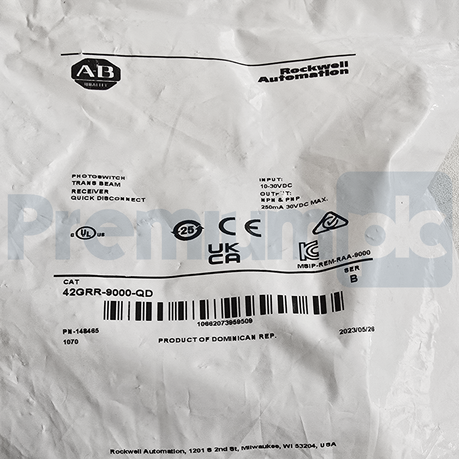 Used Sealed Surplus Allen Bradley 42GRR-9000-QD /B PHOTOSWITCH Photoelectric Sensor