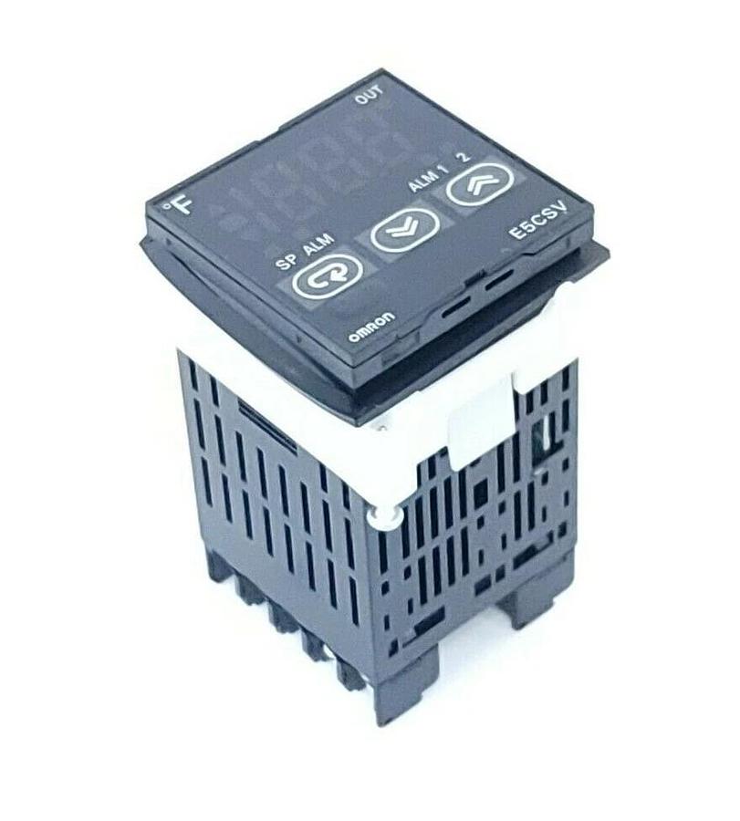 Used OMRON E5CSV-R1T-F TEMPERATURE CONTROLLER 100-240VAC 50/60HZ, E5CSV