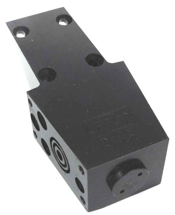 Used NEW EFC 320J50 60 DEGREE DUAL GUN ADAPTER