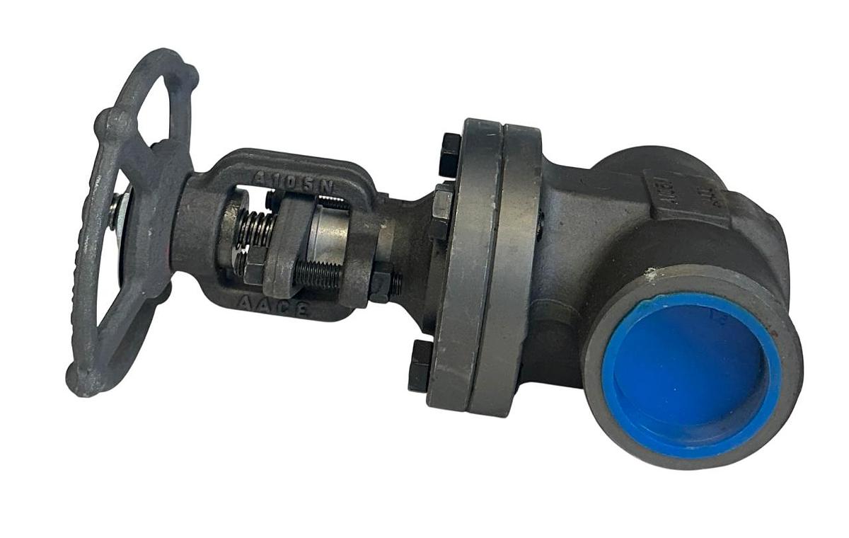 Used BONNEY FORGE HL11-LE / HL11LE GATE VALVE 2''-800 BOLTED A105N B16.34-API02 NSNP