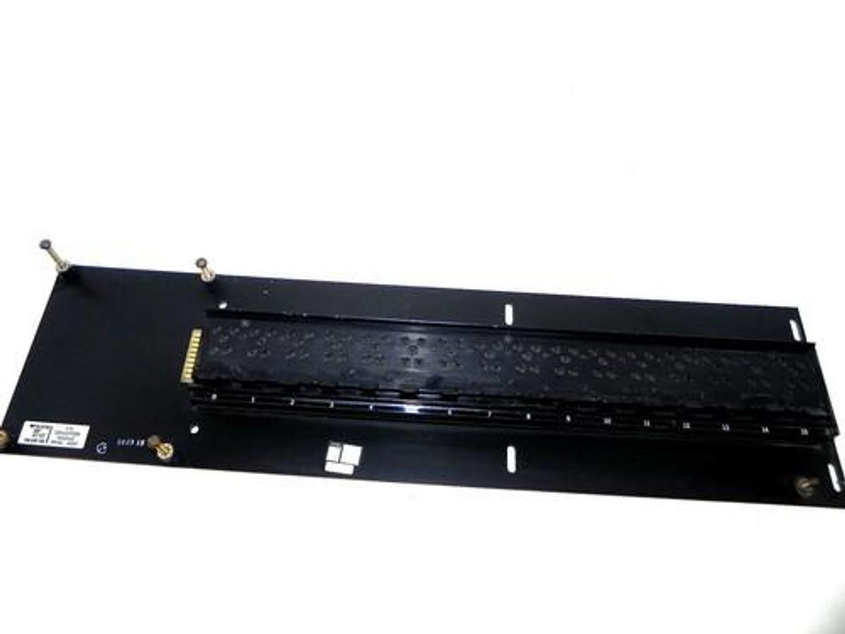Used EAGLE SIGNAL 673P-7500 TRACK ONLY FOR SMALL I/O EPTAK 673P7500
