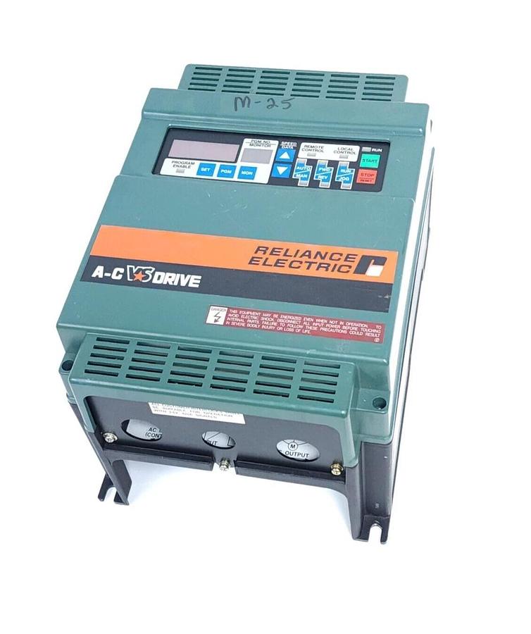 Used RELIANCE ELECTRIC 2GU21002 AC VS DRIVE GP-2000 2.9kVA 2HP I/M D2-3166