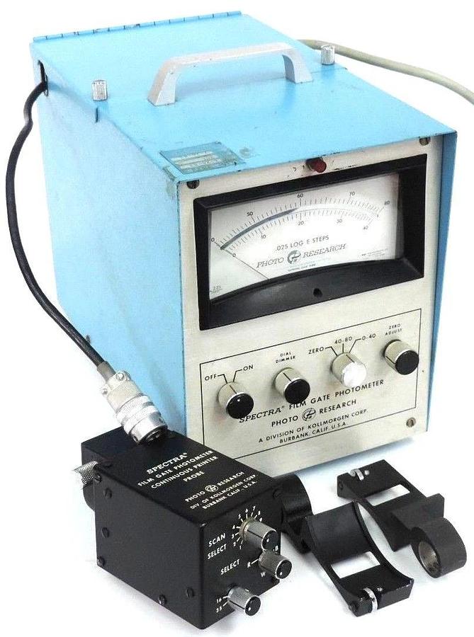 Used SPECTRA FILM GATE PHOTOMETER W/ CONTINUOUS PRINTER PROBE 900-BH-C-3 & BRACKETS