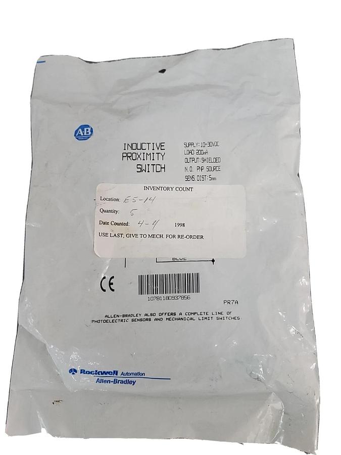 Used NEW ALLEN BRADLEY 871C-P5A18 PROXIMITY SWITCH SER. A REV. B SENS. DIST: 5mm
