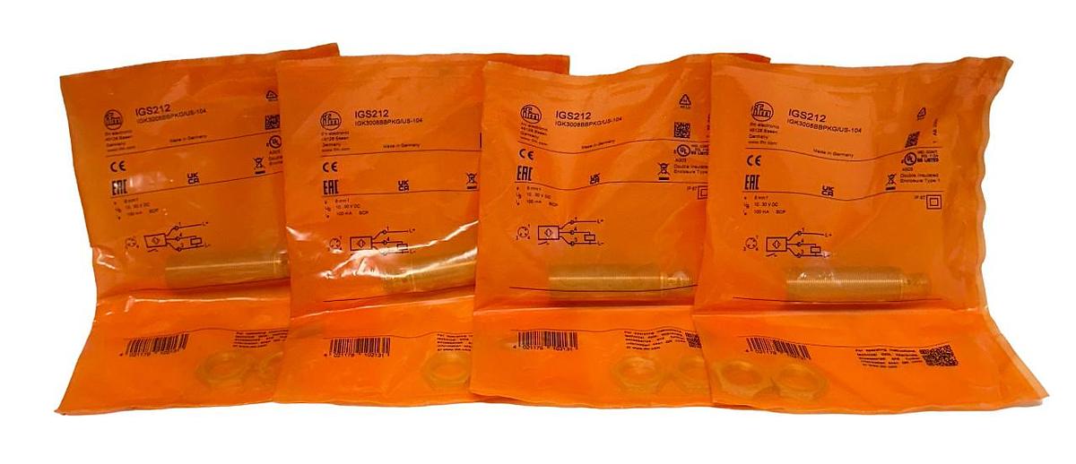 Used 4 IFM ELECTRONIC IGS212 / IGK3008BBPKG/US-104 INDUCTIVE SENSORS 10-30VDC NSFS