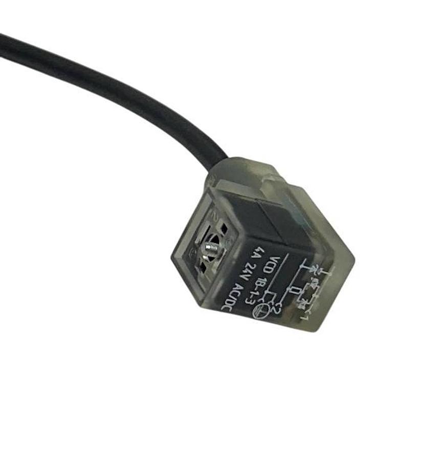 2 LUMBERG RST 5-3-VCD 1B-1-3-226/0.6M / RST5-3-VCD1B-1-3-226/06 CABLES NSMP