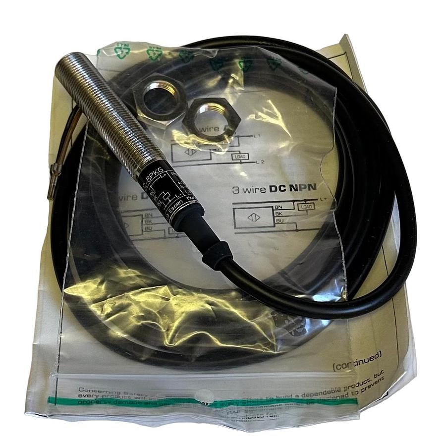 Used NEW IFM EFECTOR IFA3002-BPKG / IFA3002BPKG PROXIMITY SWITCH IF5297 2mm 250mA