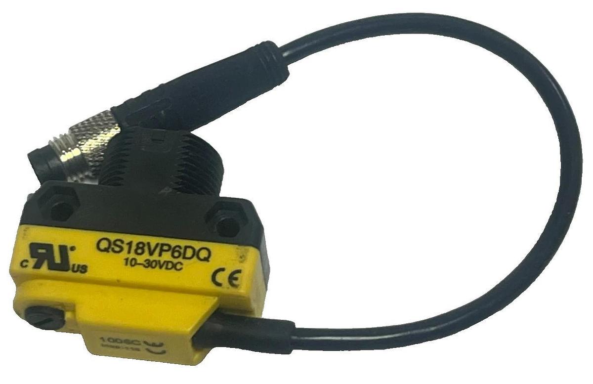 BANNER QS18VP6DQ Photoelectric Sensor Polarized Retroreflective 20ft M12 PNP