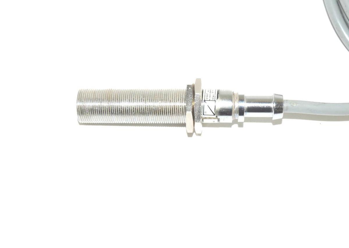 Used BALLUFF BES-516-420-AD-X PROXIMITY SENSOR BES516420ADX