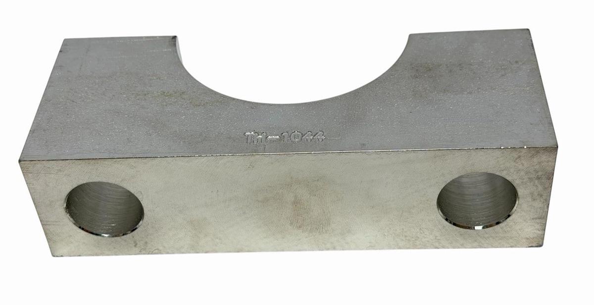 Used NEW TOMAHAWK 001044-TH CAP-ROCKER ARM 001044TH