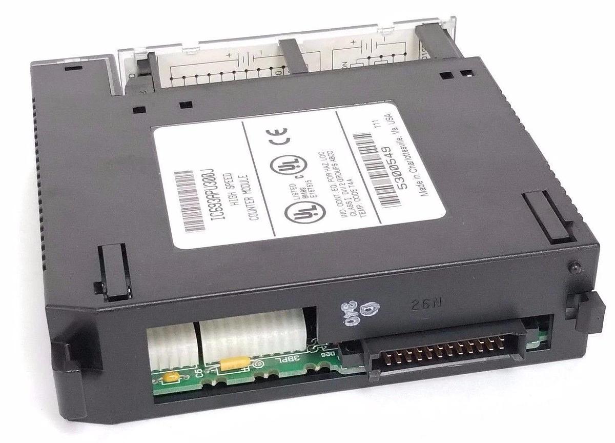 Used GE FANUC IC693APU300J HIGH SPEED COUNTER MODULE