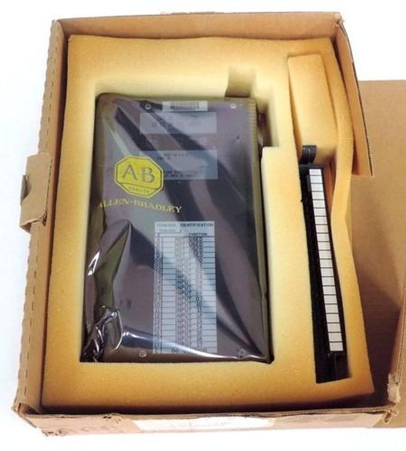 NIB ALLEN BRADLEY 1771-IBD INPUT MODULE 10-30VDC 1771IBD