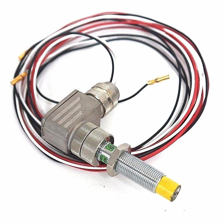 Used NEW TURCK NI8U-M12-AP6X-H1141 PROXIMITY SENSOR W/ WIRE & 90 DEG. HOUSING