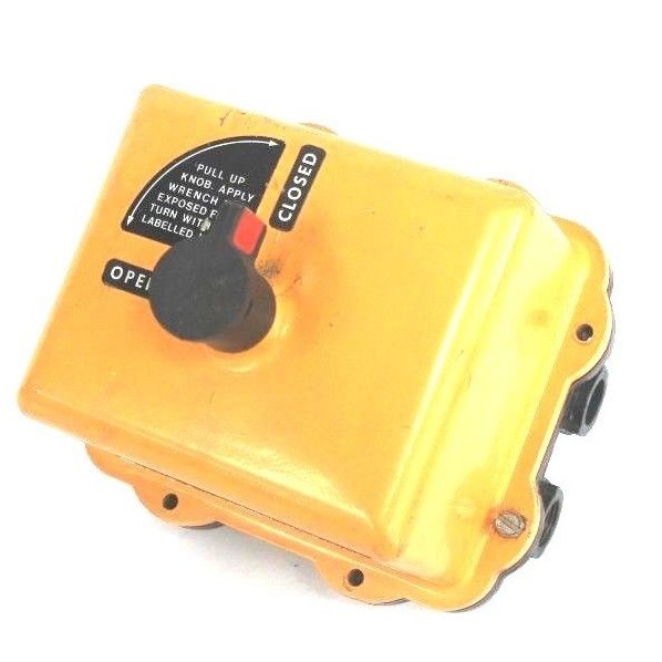 Used WORCESTER CONTROLS SERIES 75 ELECTRIC VALVE ACTUATOR AF-17N4 105-754W