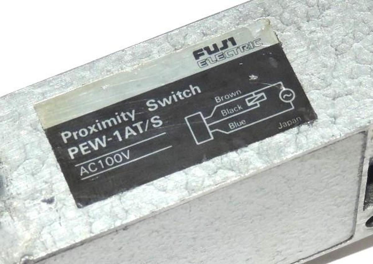 Used FUJI ELECTRIC PEW-1AT/S PROXIMITY SWITCH PEW1ATS