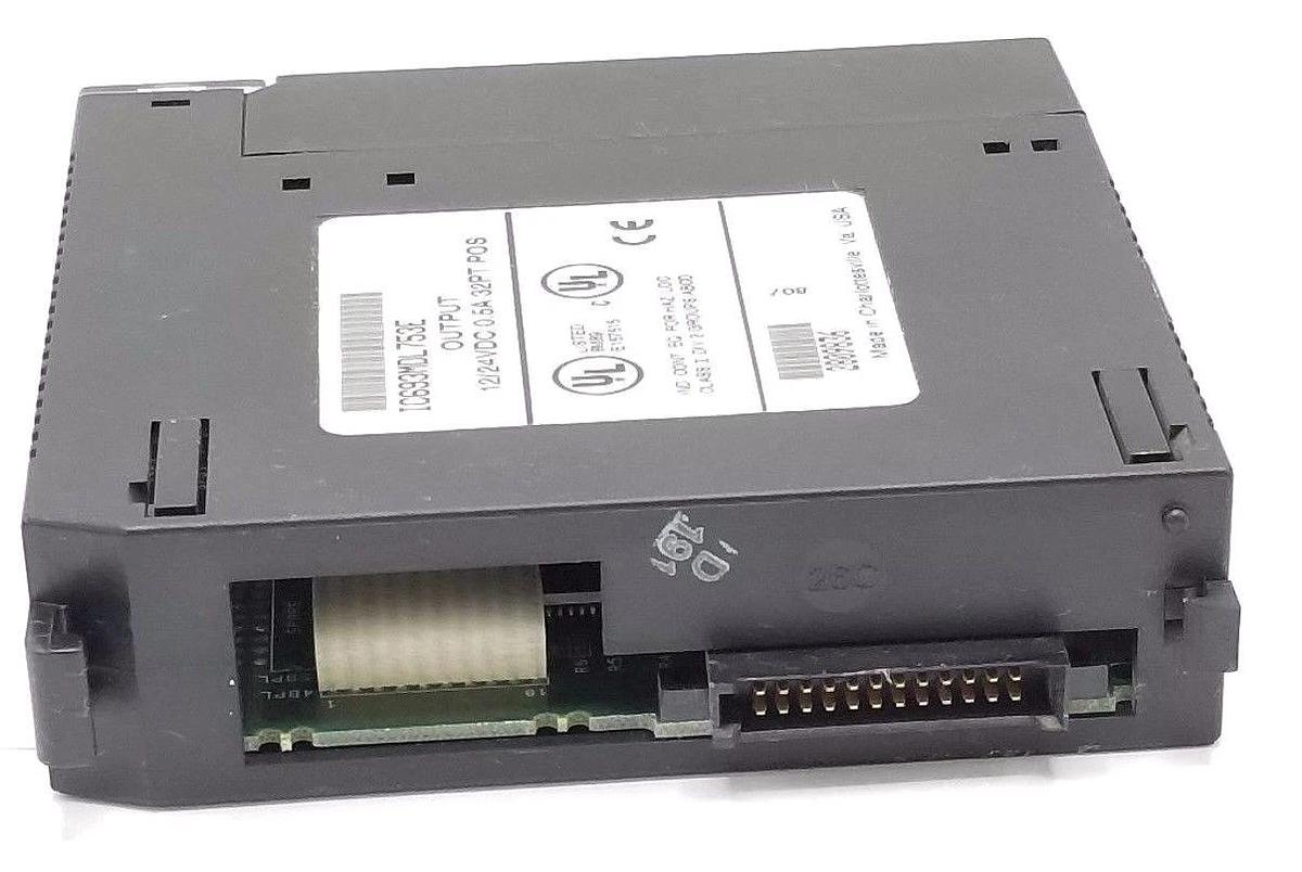 Used GE FANUC IC693MDL753E OUTPUT MODULE 12/24VDC, 0.5A, 32 PT POS
