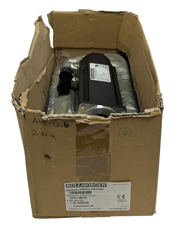 Used KOLLMORGEN AKM44G-ANC2DB00 / AKM44GANC2DB00 SERVO MOTOR 1.27kW 640VDC NSMP *