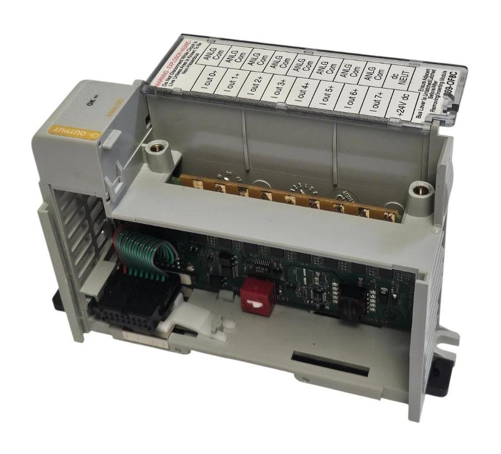 Used USED ALLEN BRADLEY 1769-OF8C /A COMPACT I/O OUTPUT MODULE SER. A F/W REV. 2.1