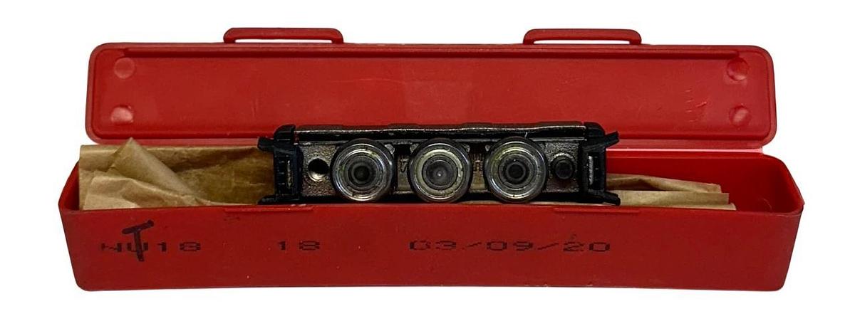 Used ROLLON NT18 CAM GUIDED U-SHAPED CARRIAGE RAIL 3-ROLLER 18mm NOMINAL DIA USMP