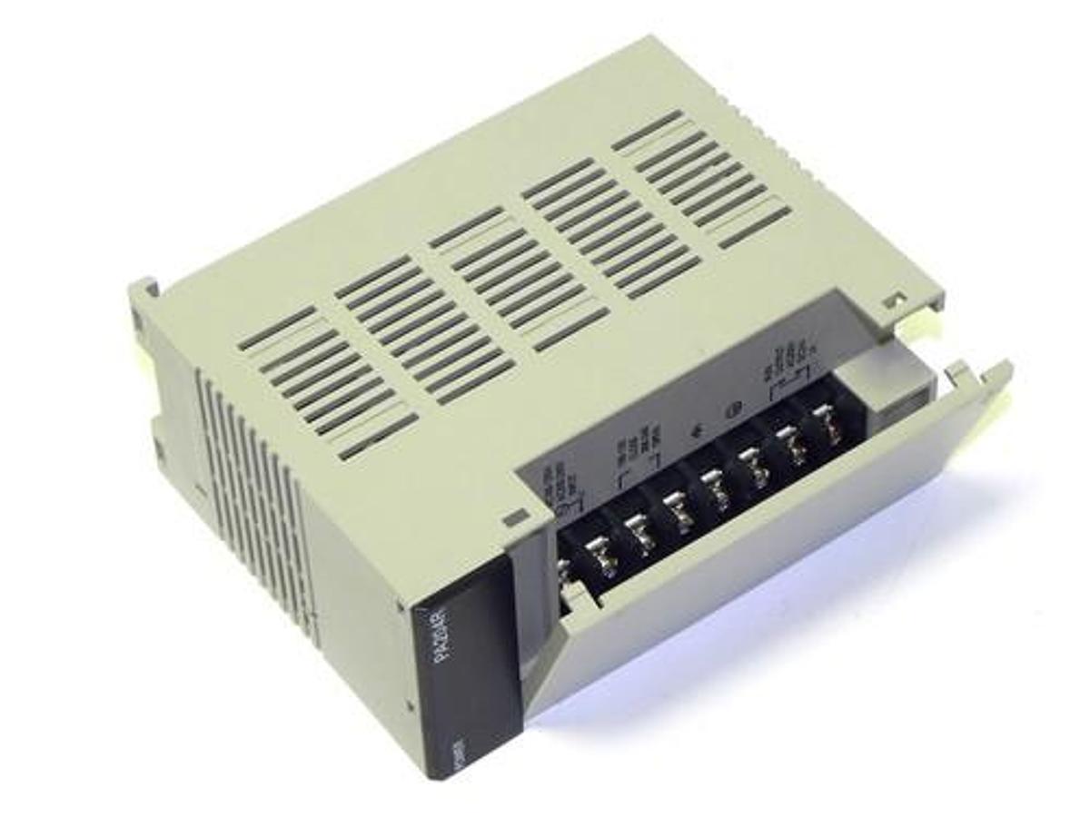 Used OMRON PA204R POWER SUPPLY UNIT, 100-120/200-240 VAC, RUN OUTPUT C200HW-PA204R