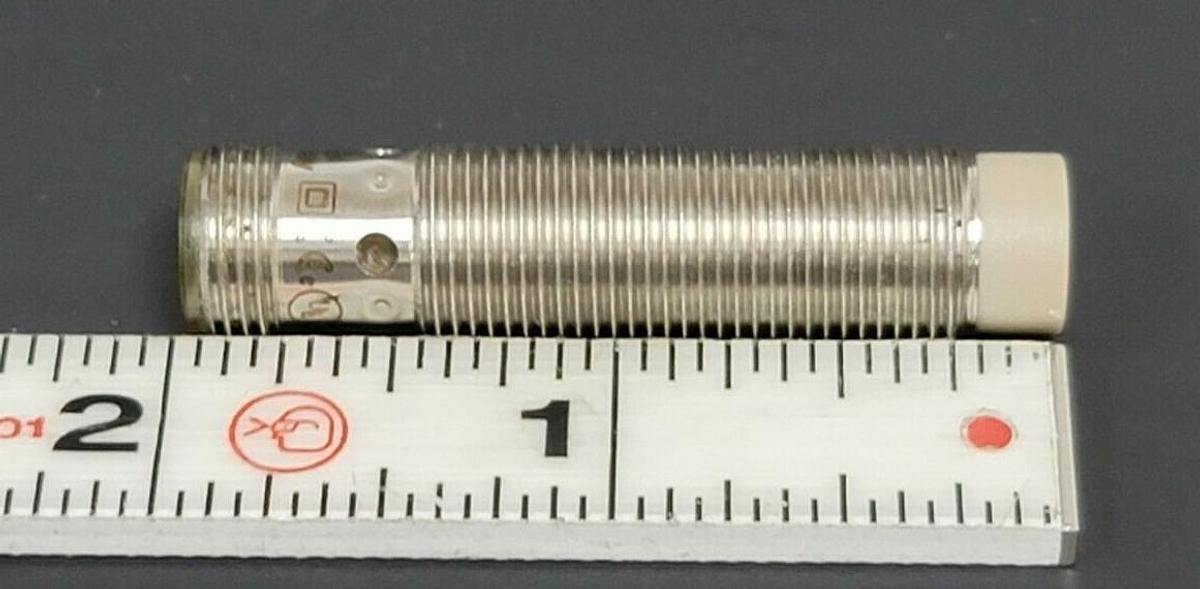 Used NEW IFM EFECTOR IFB3007-BPKG/M/V4A/US-104 SENSOR IFT200 (NO BOX)