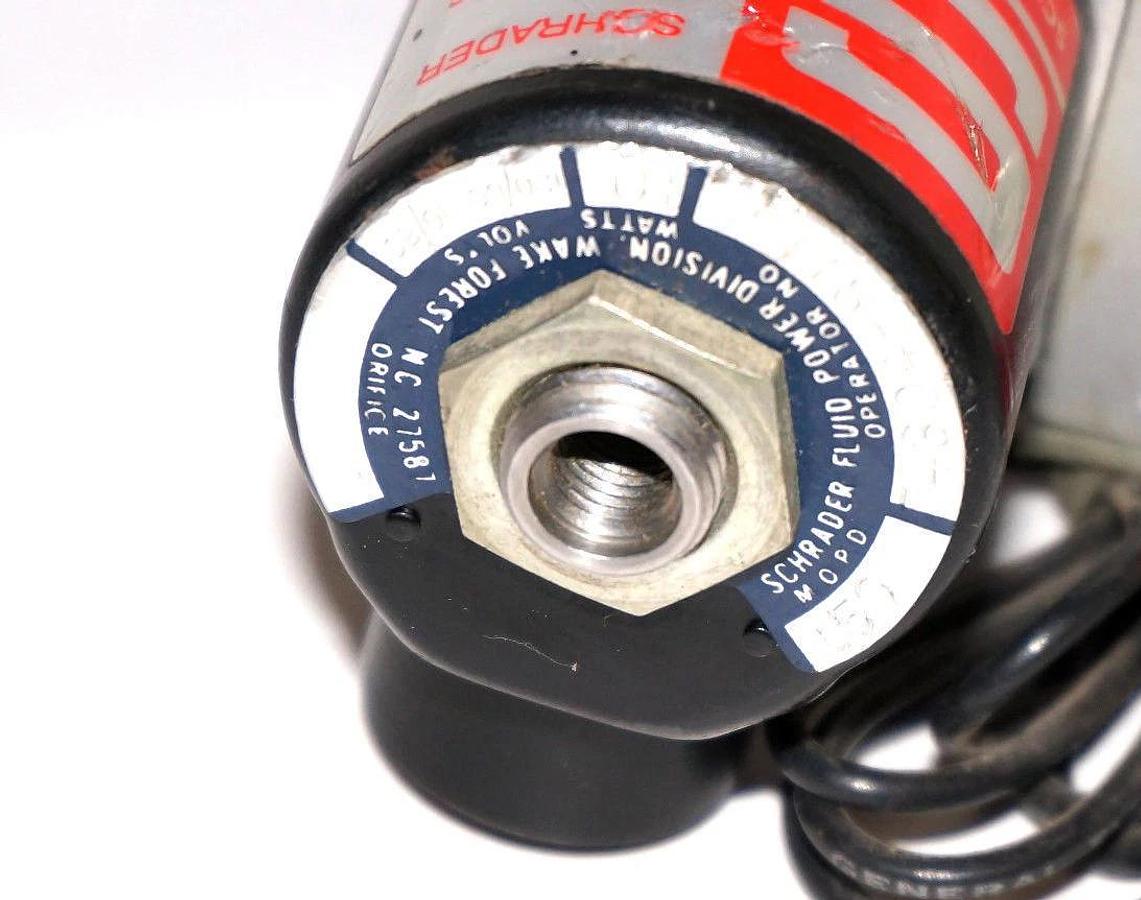 Used SCHRADER FLUID POWER A2-MP2-BR-PAP CYLINDER W/ 31501-0110 SOLENOID VALVE