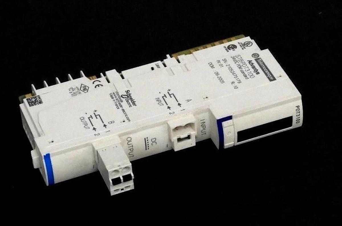 Used TELEMECANIQUE ADVANTYS STBPDT3100 MODULE 24VDC, PV: 01, RL: 10