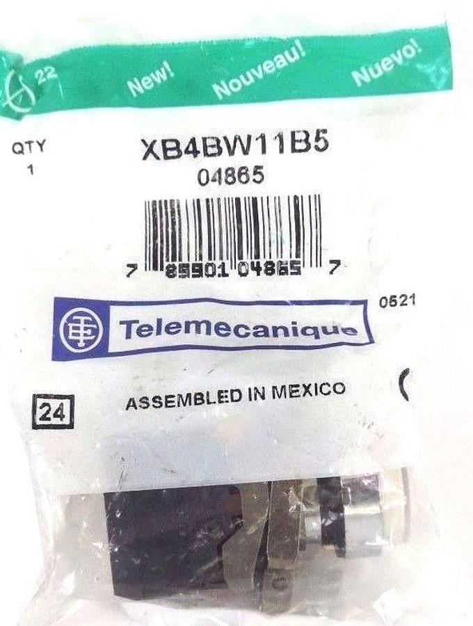 Used NIB TELEMECANIQUE XB4BW11B5 22MM ILL EXTENDED PB 24V, WHITE, 04865