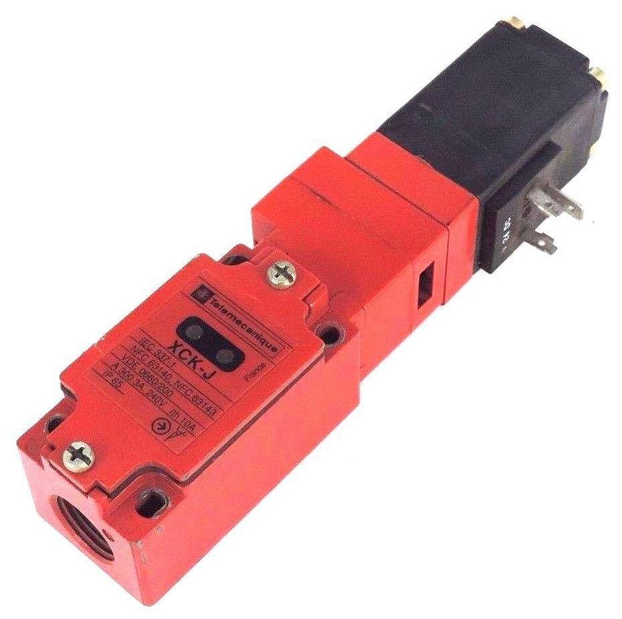 Used TELEMANIQUE XCK-J5986B2 SAFETY INTERLOCK SWITCH 3A 240V, XCK-J, XCKJ5986B2H4