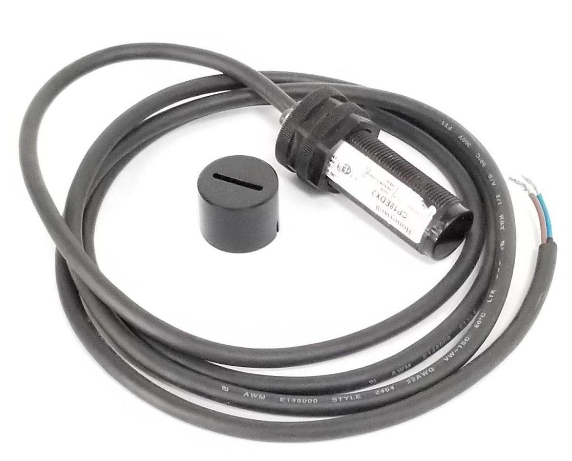 Used HONEYWELL CP18EDX2 PHOTOELECTRIC SENSOR 10-30VDC