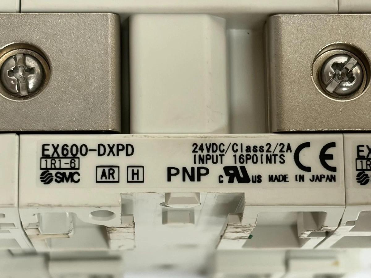 NEW SMC EX600-SEN3 EtherNet/IP Valve Manifold VQC2201N-51 EX600-DXPD