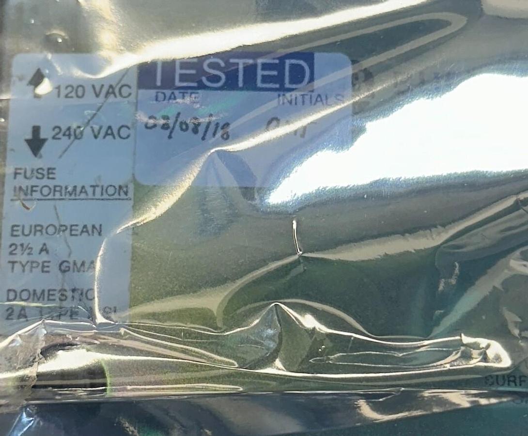 Used ALLEN BRADLEY 2705-P11J1 /B RediPANEL LIGHTED PUSH BUTTON MODULE 120/240VAC REPR